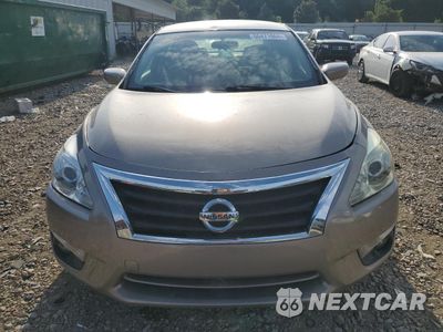 Piąte zdjęcie samochodu w środku: 2015 NISSAN ALTIMA 2.5 VIN:1N4AL3AP9FC178124 - miniatura