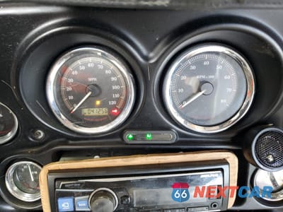 Zdjęcie 7 z 9 samochodu: 2007 HARLEY-DAVIDSON FLHTCUI VIN:1HD1FC4187Y647604 - miniatura
