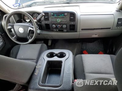 Zdjęcie 8 z 14 samochodu: 2008 GMC SIERRA C1500 VIN:2GTEC13C481181953 - miniatura