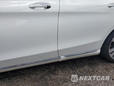 Zdjęcie 12 z 13 samochodu: 2018 MERCEDES-BENZ C 300 VIN:WDDWF4JB4JR414434 - miniatura