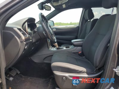 Zdjęcie 7 z 13 samochodu: 2017 JEEP GRAND CHEROKEE LAREDO VIN:1C4RJFAG6HC826056 - miniatura