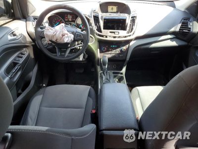 Zdjęcie 8 z 13 samochodu: 2018 FORD ESCAPE SE VIN:1FMCU9GD0JUB38724 - miniatura