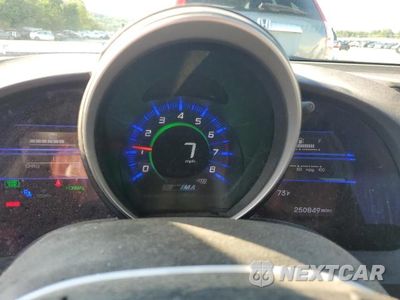 Zdjęcie 9 z 12 samochodu: 2011 HONDA CR-Z VIN:JHMZF1C4XBS007652 - miniatura