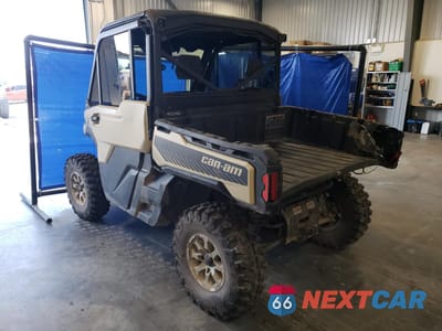 Trzecie zdjęcie samochodu z tyłu: 2023 CAN-AM DEFENDER LIMITED CAB HD10 VIN:3JBUVAX40PK004833 - miniatura