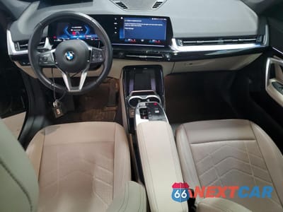 Zdjęcie 8 z 13 samochodu: 2023 BMW X1 XDRIVE28I VIN:WBX73EF04P5X46896 - miniatura