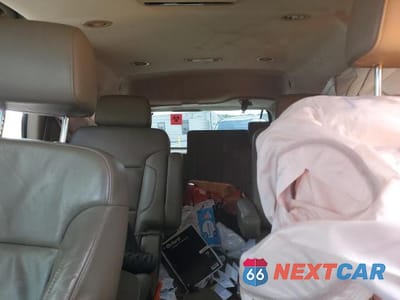 Zdjęcie 10 z 13 samochodu: 2015 CHEVROLET TAHOE C1500 LT VIN:1GNSCBKC5FR715452 - miniatura