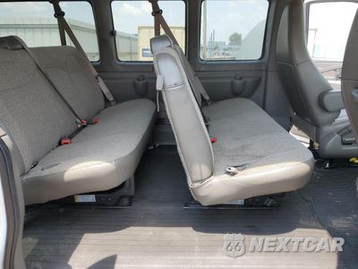 Zdjęcie 11 z 13 samochodu: 2023 GMC SAVANA G3500 LS VIN:1GJZ7NFP0P1149302 - miniatura