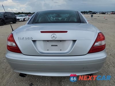 Zdjęcie 6 z 15 samochodu: 2005 MERCEDES-BENZ SLK 350 VIN:WDBWK56F55F061568 - miniatura