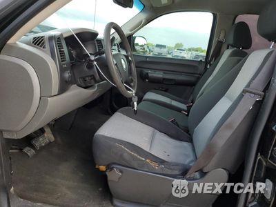 Zdjęcie 7 z 14 samochodu: 2008 GMC SIERRA C1500 VIN:2GTEC13C481181953 - miniatura