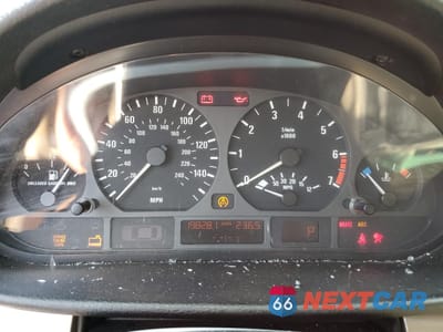 Zdjęcie 9 z 13 samochodu: 2000 BMW 323 I VIN:WBAAM3342YCB24886 - miniatura