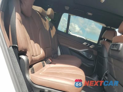 Zdjęcie 11 z 14 samochodu: 2020 BMW X7 M50I VIN:5UXCX6C0XL9D38031 - miniatura
