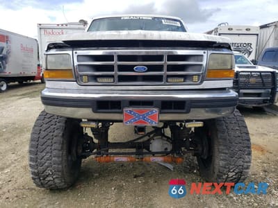 Piąte zdjęcie samochodu w środku: 1993 FORD F350 VIN:2FTJW36M7PCA82360 - miniatura