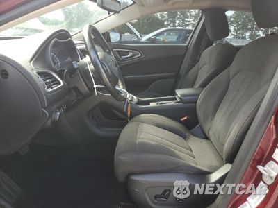 Zdjęcie 7 z 12 samochodu: 2015 CHRYSLER 200 LIMITED VIN:1C3CCCAB6FN701924 - miniatura