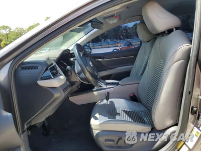 Zdjęcie 7 z 14 samochodu: 2020 TOYOTA CAMRY SE VIN:4T1G11AK4LU929313 - miniatura