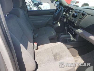 Zdjęcie 10 z 12 samochodu: 2012 TOYOTA TACOMA BASE VIN:5TFNX4CN0CX011690 - miniatura