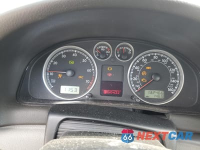 Zdjęcie 9 z 12 samochodu: 2003 VOLKSWAGEN PASSAT GLS VIN:WVWPD63B33P181741 - miniatura