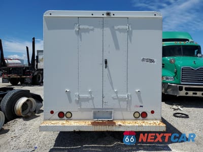 Zdjęcie 6 z 12 samochodu: 2016 FORD ECONOLINE E350 SUPER DUTY STRIPPED CHASSIS VIN:1FC3E3KS7GDC56257 - miniatura