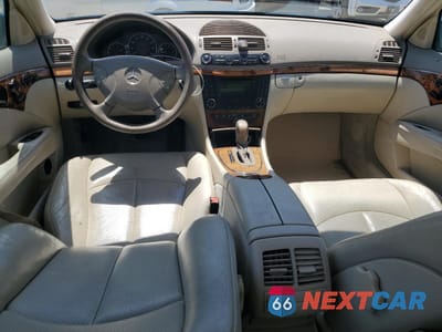 Zdjęcie 8 z 12 samochodu: 2003 MERCEDES-BENZ E 320 VIN:WDBUF65J73A179106 - miniatura