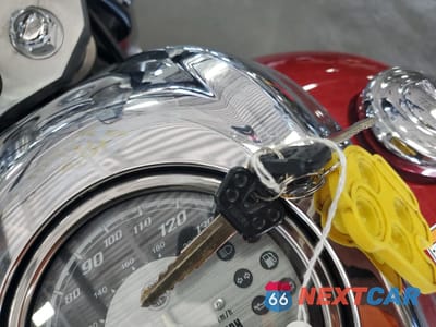 Zdjęcie 8 z 10 samochodu: 2010 YAMAHA XVS950 A VIN:JYAVN01E9AA010180 - miniatura