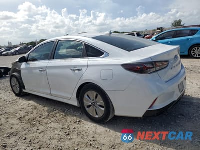 Drugie zdjęcie samochodu z przodu: 2018 HYUNDAI SONATA HYBRID VIN:KMHE24L36JA078447 - miniatura