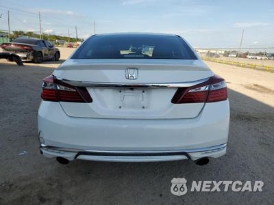 Zdjęcie 6 z 12 samochodu: 2016 HONDA ACCORD SPORT VIN:1HGCR2F53GA177715 - miniatura