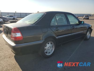 Trzecie zdjęcie samochodu z tyłu: 1998 MERCEDES-BENZ C 230 VIN:WDBHA23G9WA552893 - miniatura