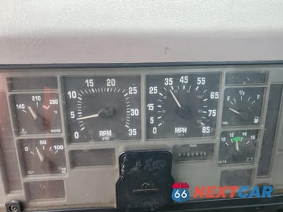 Zdjęcie 8 z 10 samochodu: 2000 INTERNATIONAL 4000 4700 VIN:1HTSCAAM6YH247658 - miniatura