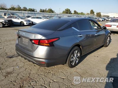 Trzecie zdjęcie samochodu z tyłu: 2019 NISSAN ALTIMA S VIN:1N4BL4BV8KC210921 - miniatura