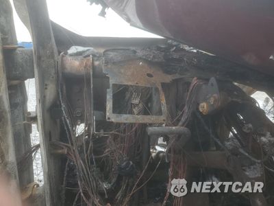 Zdjęcie 8 z 10 samochodu: 2017 INTERNATIONAL PROSTAR VIN:3HSDJAPR4HN506692 - miniatura