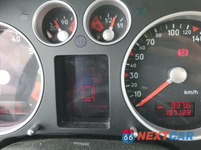 Zdjęcie 9 z 11 samochodu: 2001 AUDI TT VIN:TRUZZZ8NZY1069781 - miniatura