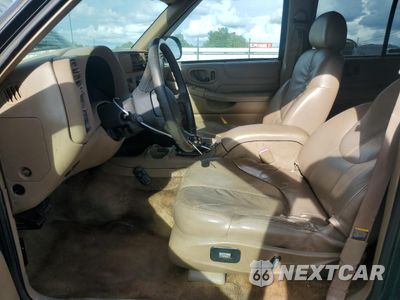 Zdjęcie 7 z 15 samochodu: 1999 GMC JIMMY VIN:1GKCS13W8X2516655 - miniatura