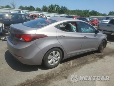 Trzecie zdjęcie samochodu z tyłu: 2016 HYUNDAI ELANTRA SE VIN:5NPDH4AE3GH704895 - miniatura