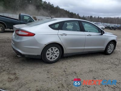 Trzecie zdjęcie samochodu z tyłu: 2014 FORD FUSION S VIN:1FA6P0G70E5401377 - miniatura