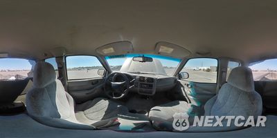 Zdjęcie 12 z 13 samochodu: 2001 GMC SONOMA VIN:1GTCS195118141397 - miniatura