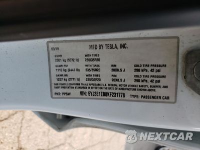 Zdjęcie 12 z 12 samochodu: 2019 TESLA MODEL 3 VIN:5YJ3E1EB8KF231778 - miniatura