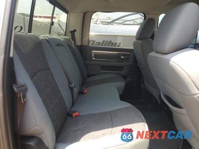 Zdjęcie 10 z 12 samochodu: 2013 RAM 3500 SLT VIN:3C63RRHL7DG544266 - miniatura