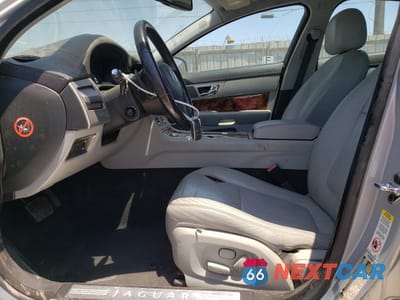 Zdjęcie 13 z 24 samochodu: 2009 JAGUAR XF PREMIUM LUXURY VIN:SAJWA06B29HR02326 - miniatura