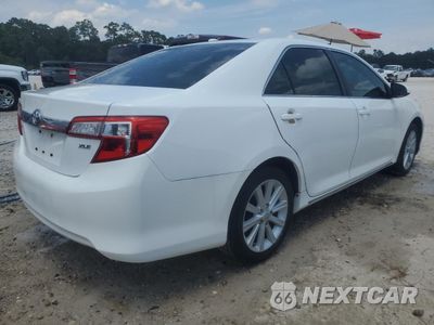 Trzecie zdjęcie samochodu z tyłu: 2012 TOYOTA CAMRY SE VIN:4T1BK1FK2CU017442 - miniatura
