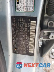 Zdjęcie 13 z 13 samochodu: 2006 HYUNDAI TUCSON GLS VIN:KM8JN12DX6U291146 - miniatura