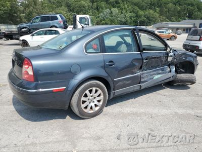 Trzecie zdjęcie samochodu z tyłu: 2003 VOLKSWAGEN PASSAT GLS VIN:WVWPD63B33P181741 - miniatura