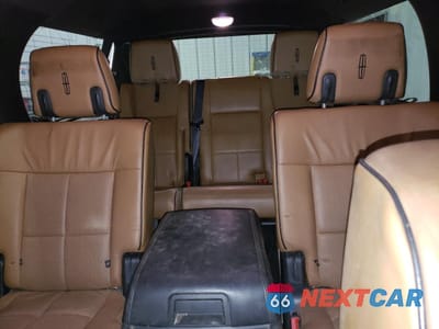 Zdjęcie 10 z 15 samochodu: 2011 LINCOLN NAVIGATOR L VIN:5LMJJ3J54BEJ03241 - miniatura