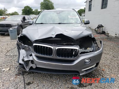 Piąte zdjęcie samochodu w środku: 2016 BMW X5 XDRIVE35I VIN:5UXKR0C5XG0S92030 - miniatura