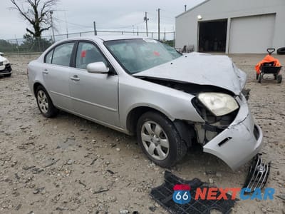 Czwarte zdjęcie samochodu z boku: 2007 KIA OPTIMA LX VIN:KNAGE123175144809 - miniatura