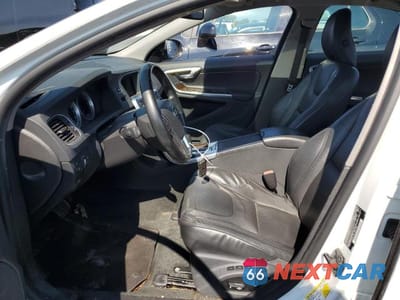 Zdjęcie 7 z 12 samochodu: 2012 VOLVO S60 T5 VIN:YV1622FS7C2081106 - miniatura