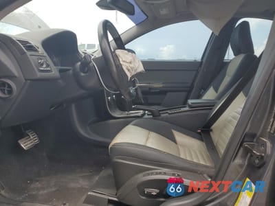 Zdjęcie 7 z 13 samochodu: 2011 VOLVO S40 T5 VIN:YV1672MSXB2537389 - miniatura