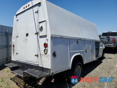 Czwarte zdjęcie samochodu z boku: 2006 GMC SAVANA CUTAWAY G3500 VIN:1GDJG312261250856 - miniatura