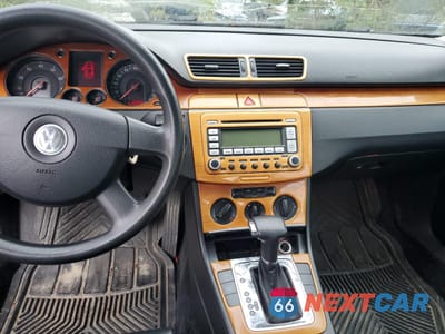 Zdjęcie 8 z 13 samochodu: 2007 VOLKSWAGEN PASSAT 2.0T VIN:WVWAK73C67E049911 - miniatura