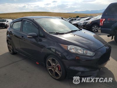 Czwarte zdjęcie samochodu z boku: 2014 FORD FIESTA ST VIN:3FADP4GX4EM227435 - miniatura