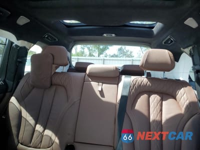 Zdjęcie 10 z 14 samochodu: 2020 BMW X7 M50I VIN:5UXCX6C0XL9D38031 - miniatura