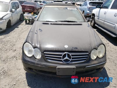 Piąte zdjęcie samochodu w środku: 2005 MERCEDES-BENZ CLK 500 VIN:WDBTK75J55F156815 - miniatura